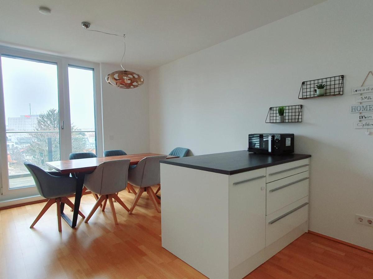 וינה Near Lake Two Bedroom Duplex Apartment מראה חיצוני תמונה