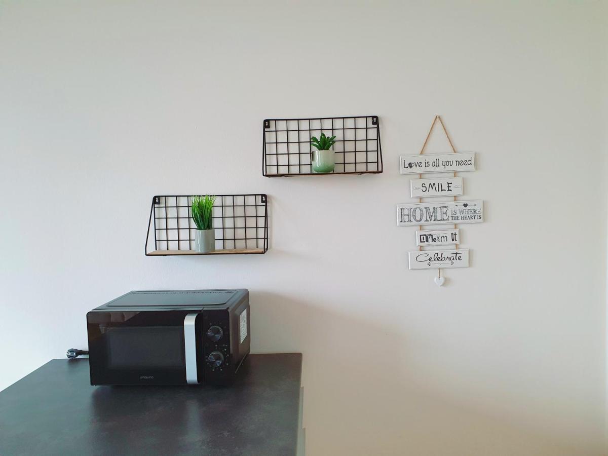 וינה Near Lake Two Bedroom Duplex Apartment מראה חיצוני תמונה