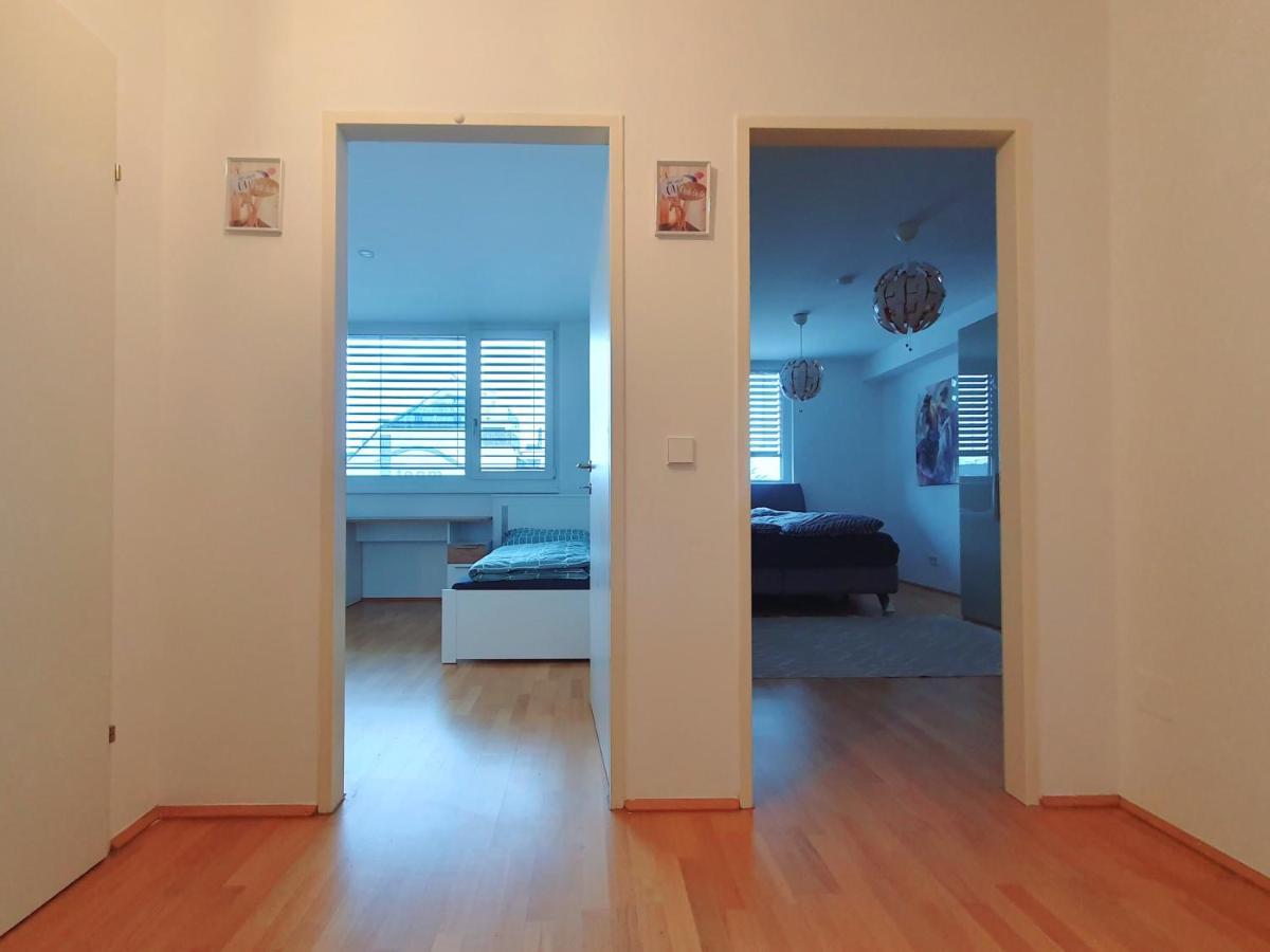 וינה Near Lake Two Bedroom Duplex Apartment מראה חיצוני תמונה